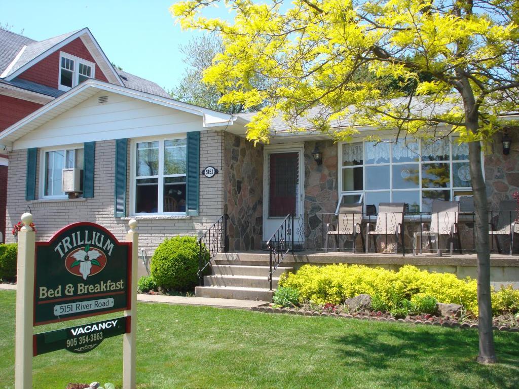 Trillium Bed & Breakfast Niagara Falls Exterior photo